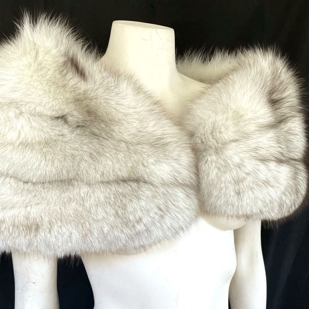 ♥️ White Norwegian FOX Fur Stole Bridal Shawl Cape, Winter Wedding Caplet Gatsby